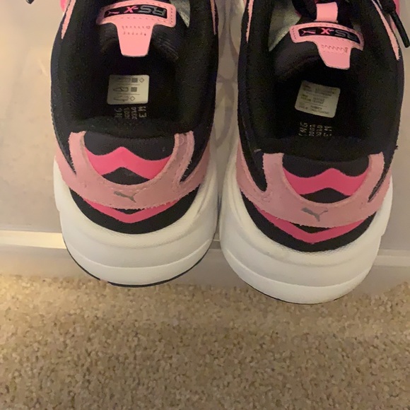 Sneakers!!! - Picture 3 of 4